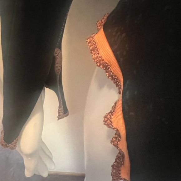 Cop.Copine Black and Orange Long Sleeve Top - Picture 4 of 10